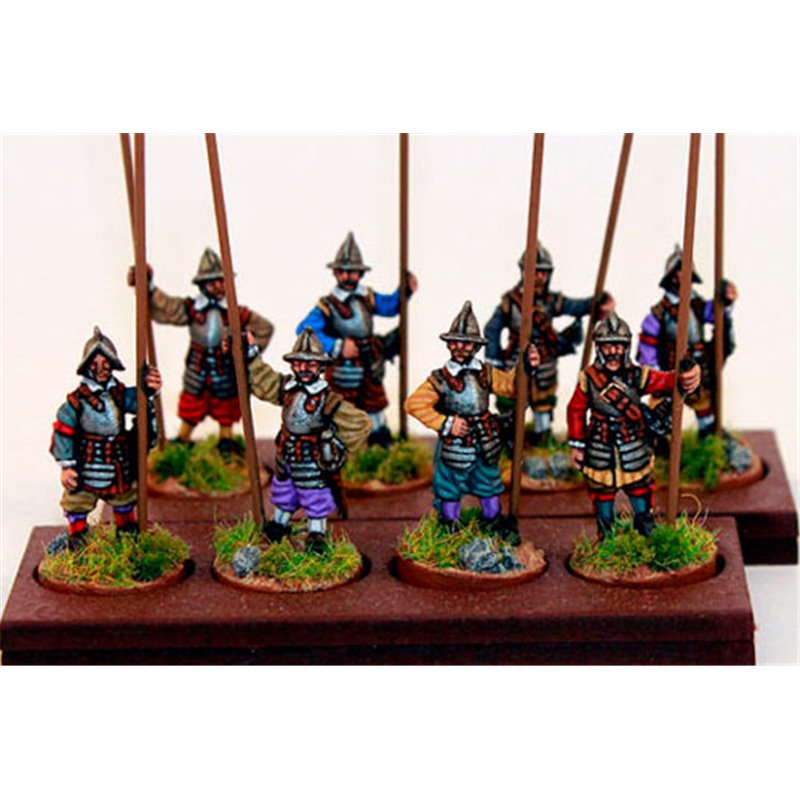 Heavy Armored pikemen, back and breastplate with tassels, standing including pikes