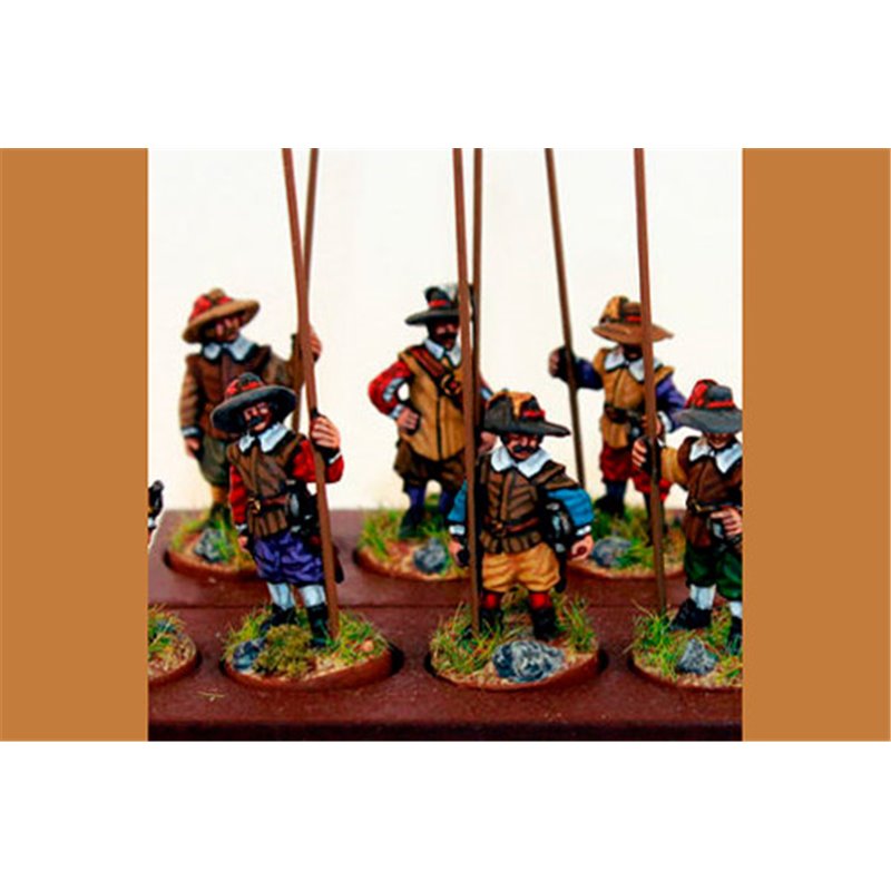 Unarmored pikemen, standing including pikes