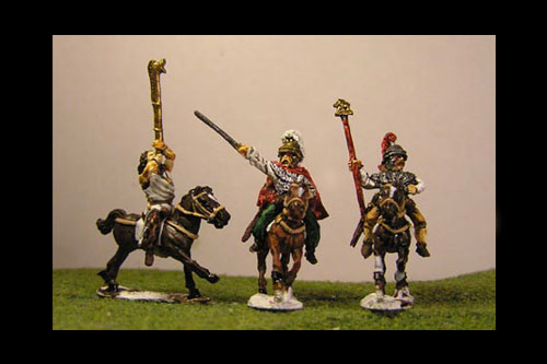 Cavalry Command  1 Noble chain mail, Agen helmet, plume. 1 horn player, 1 standard bearers