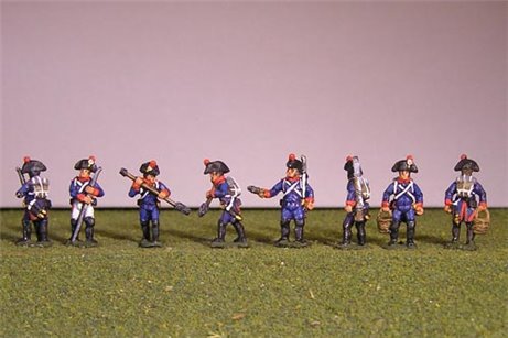 French artillerymen in Bicorne and long coats. (4 variants)