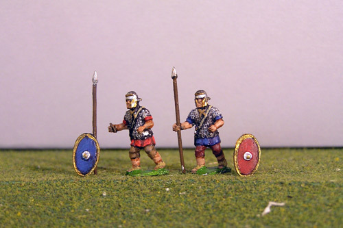 Auxiliary Advancing. Separate spears and shields included.