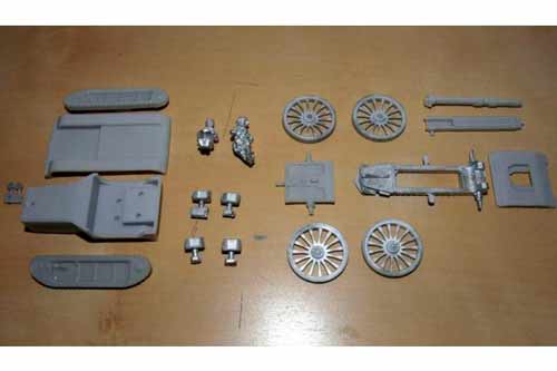 LANDESA TRACTOR & GUN - BOXED KIT